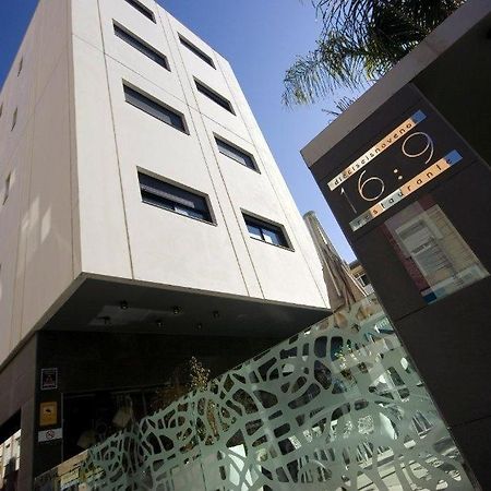 阿尔梅利亚16:9套房公寓酒店 阿尔梅里亚 外观 照片